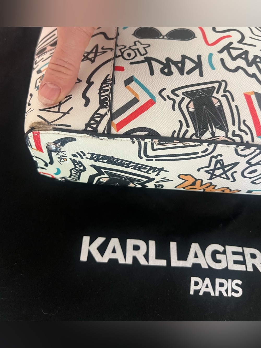 Karl Lagerfeld Paris White Graffiti Crossbody Shoulder Bag - Picture 6 of 15